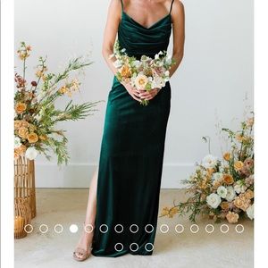 Revelry skye dress in emerald velvet